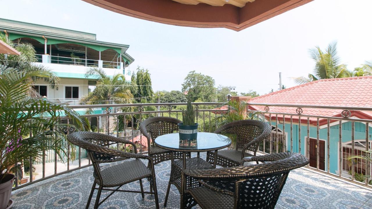 En Gedi Beach Resort By Reddoorz Iba ภายนอก รูปภาพ