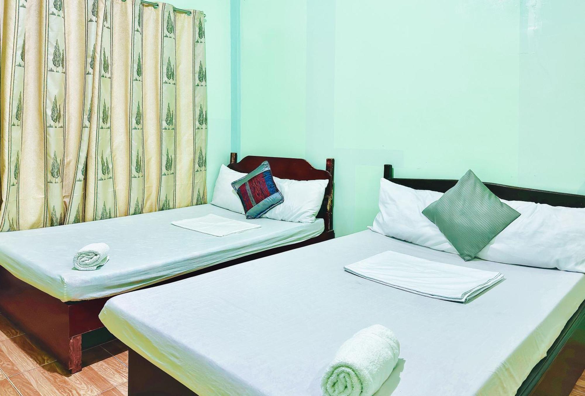 En Gedi Beach Resort By Reddoorz Iba ภายนอก รูปภาพ